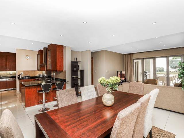 Apartment for rent in Benmore Gardens, Sandton