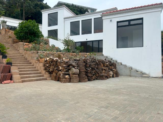 Apartment for rent in Hout Bay, Western Cape