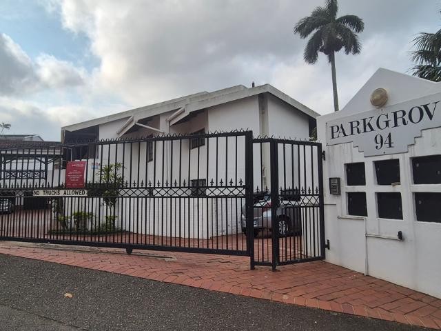 Apartment for rent in Seaview, Kwazulu-natal