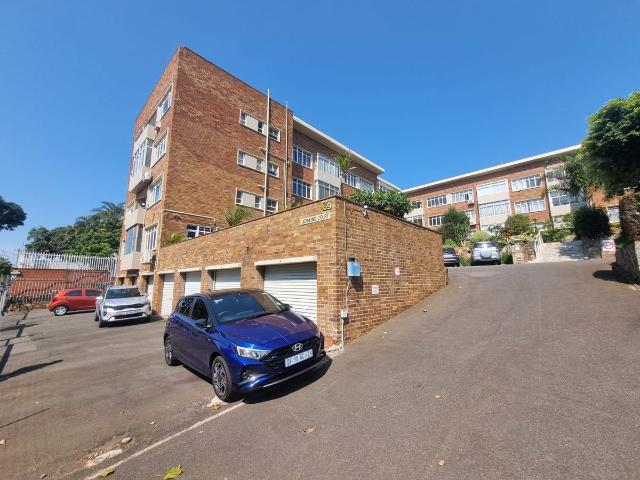 Apartment for rent in Seaview, Kwazulu-natal