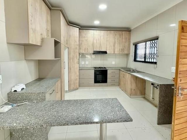 Apartment for rent in Seaview, Kwazulu-natal