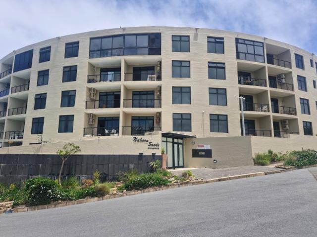 Apartment for rent in Nahoon Mouth, East London