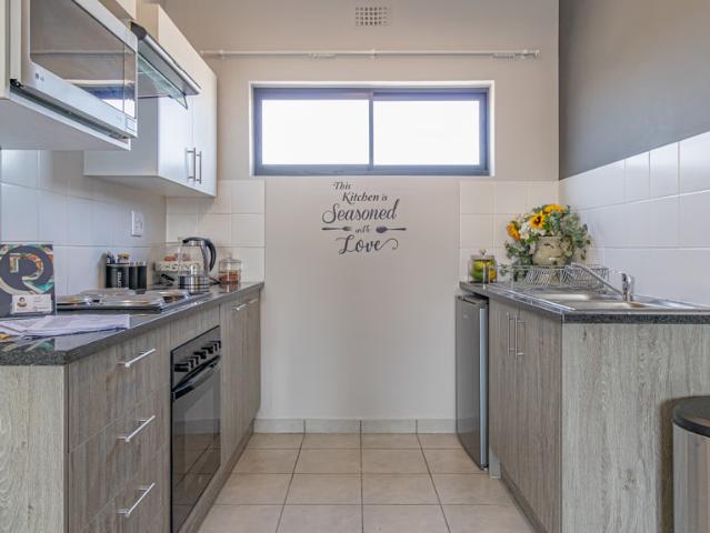 Apartment for rent in Parklands, Western Cape
