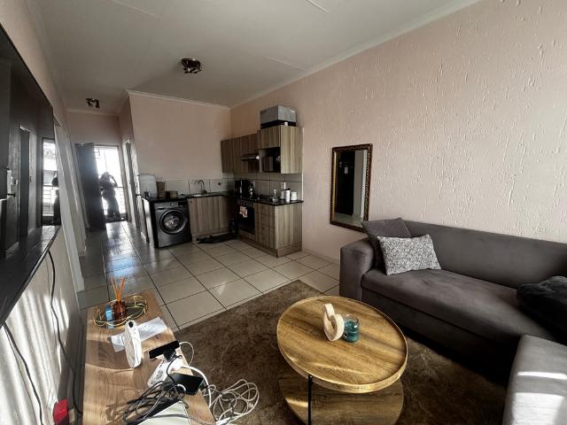 Apartment for rent in Paulshof, Alexandra