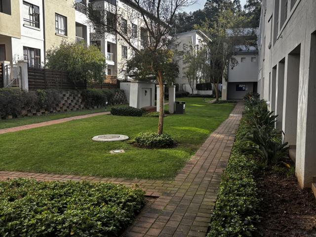 Apartment for rent in Paulshof, Alexandra