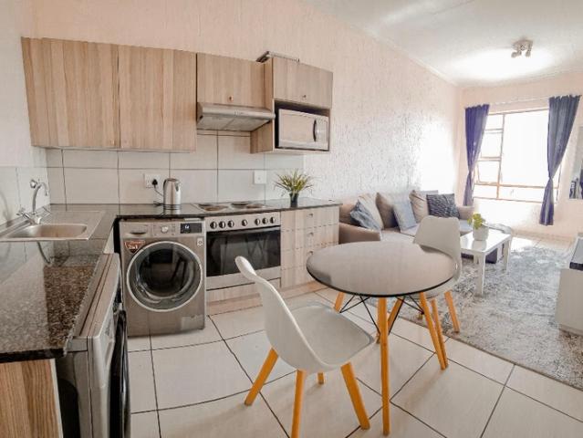 Apartment for rent in Paulshof, Alexandra