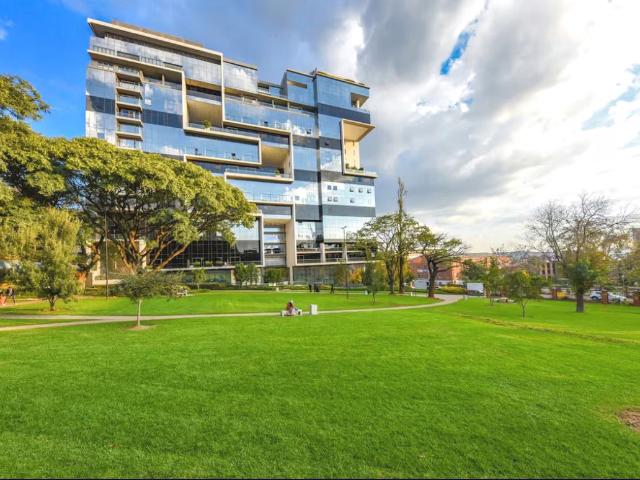 Apartment for rent in Emmarentia, Johannesburg