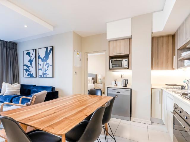 Apartment for rent in Parktown North, Rosebank