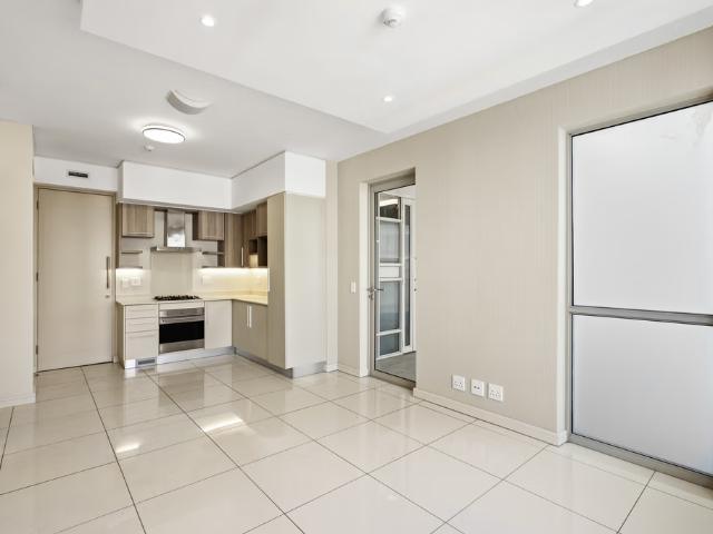 Apartment for rent in Emmarentia, Johannesburg