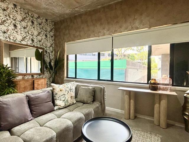 Apartment for rent in Johannesburg Ward 103, Sandton