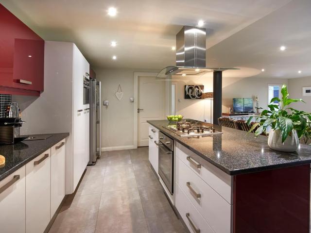 Apartment for rent in Sandown, Sandton