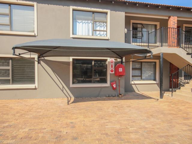 Apartment for rent in Hartbeespoort Dam Nature Reserve, North West