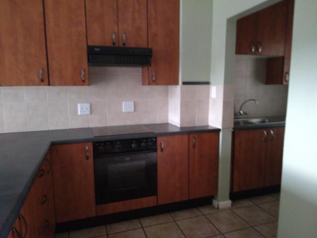 Apartment for rent in Sinoville, Pretoria
