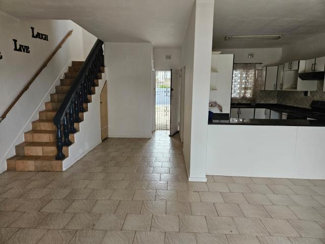 Apartment for rent in Kingsburgh, Kwazulu-natal