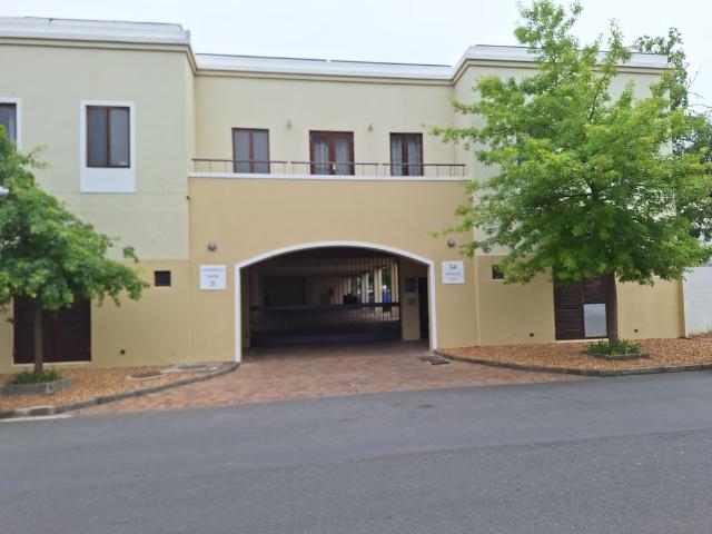 Apartment for rent in Stellenbosch, Stellenbosch Local Municipality
