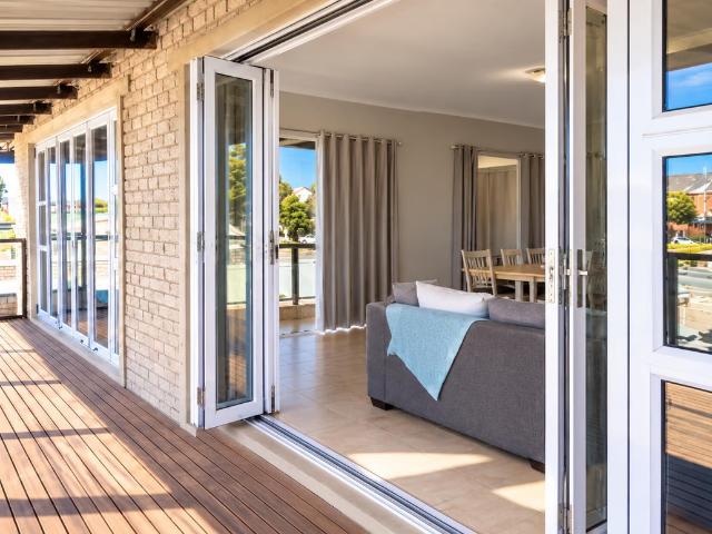 Apartment for rent in Struisbaai, Cape Agulhas Local Municipality