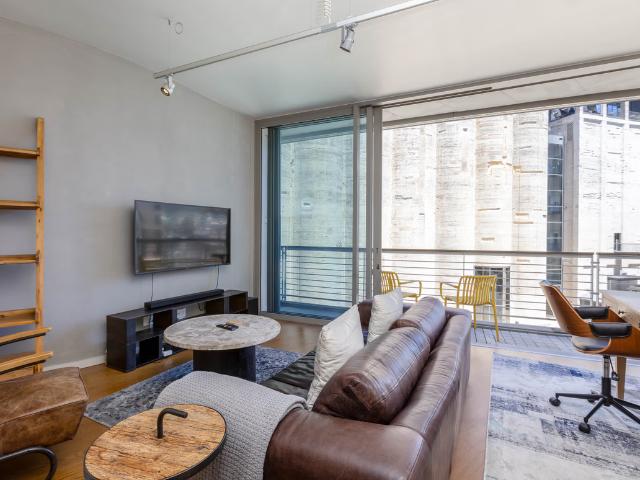 Apartment for rent in Foreshore, Cape Town