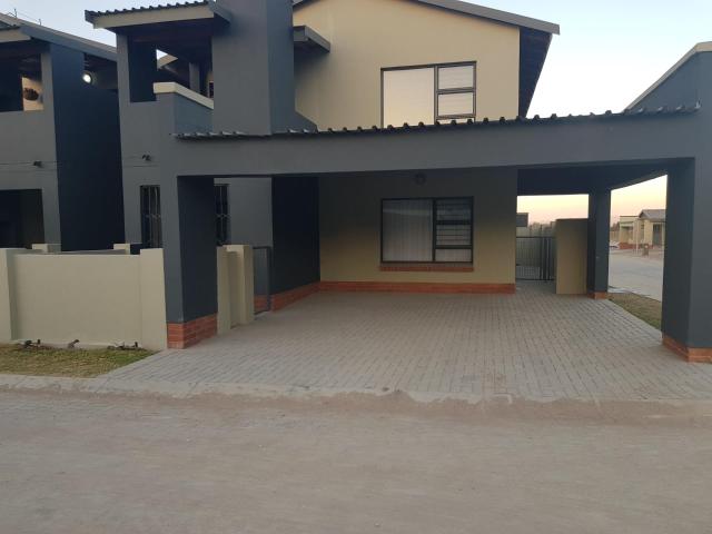 Apartment for rent in Tlhabane, North West
