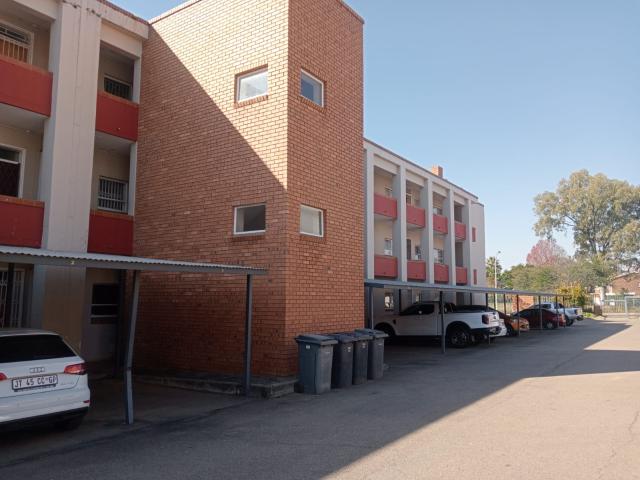 Apartment for rent in Waterkloof, Gauteng
