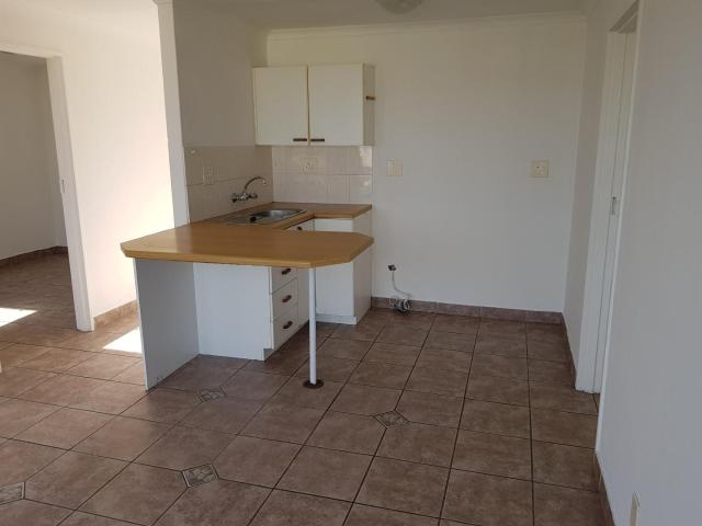 Apartment for rent in Baardskeerdersbos, Western Cape