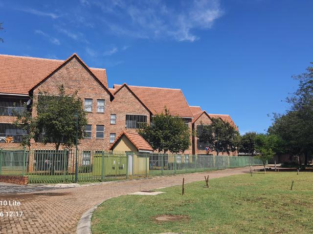 Apartment for rent in Tshwane Ward 101, City of Tshwane Metropolitan Municipality
