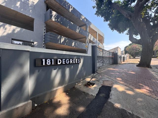 Apartment for rent in Seaview, Kwazulu-natal