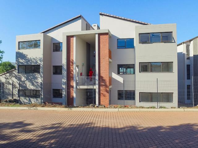 Apartment for rent in Hartbeespoort Dam Nature Reserve, North West
