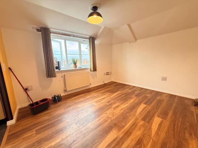 Apartment for rent in Turnford, Broxbourne