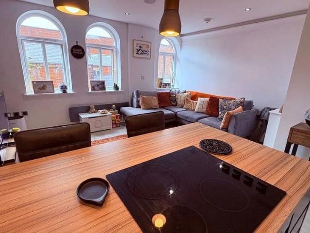 Apartment for rent in Avenham, Higher Bartle