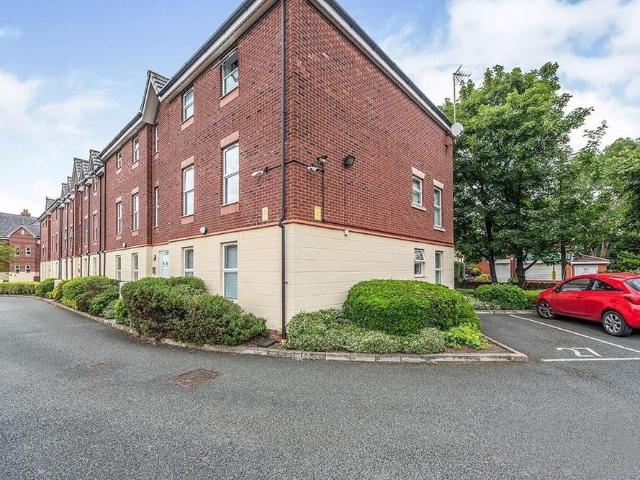 Apartment for rent in Gillar's Green, St Helens