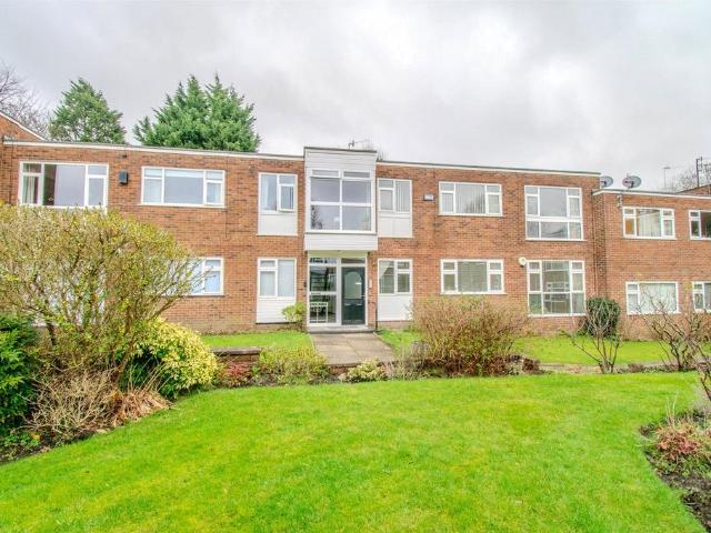 Flat for rent in Allerton, Calderstones