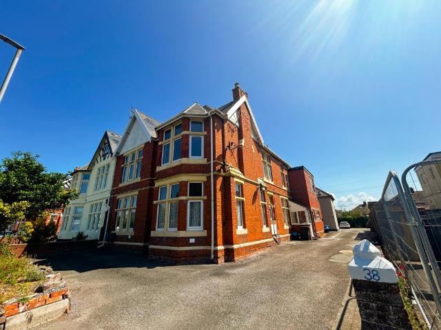 Flat for rent in Burnham-on-Sea and Highbridge, Burnham-on-sea