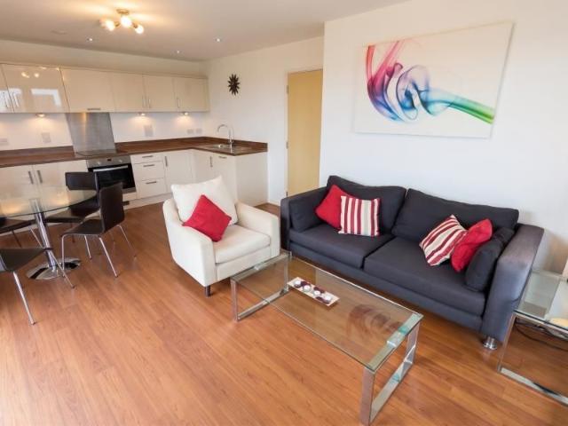 Apartment for rent in Horsell, Woking