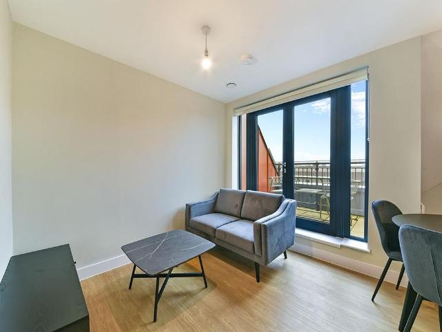 Apartment for rent in Enborne, West Berkshire