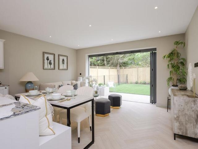 Flat for rent in Claremont Park, Blackhills
