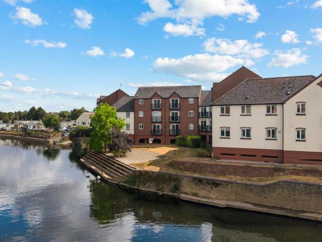 Flat for rent in Bengeworth, Crookhill