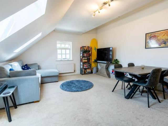 Apartment for rent in Troy Town, Rochester