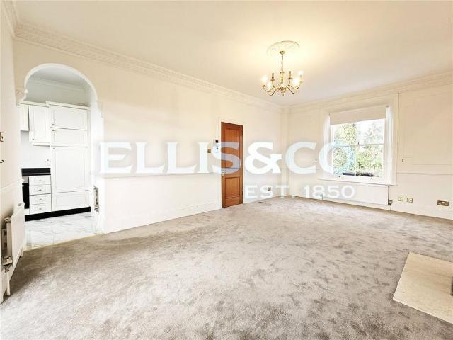 Apartment for rent in Harrow on the Hill, Greater London