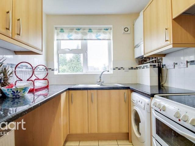 Flat for rent in Newtown, Reading