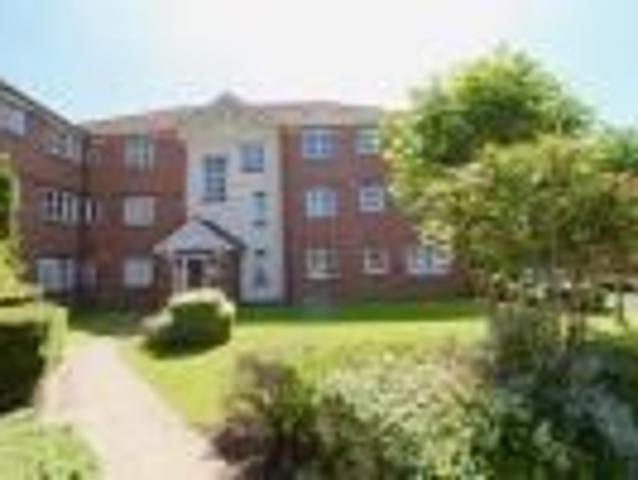 Apartment for rent in Stone, Baswich
