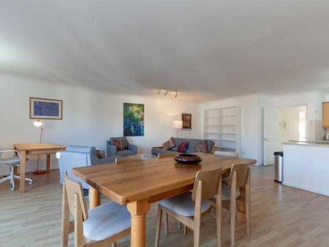 Apartment for rent in New Headington, The Slade