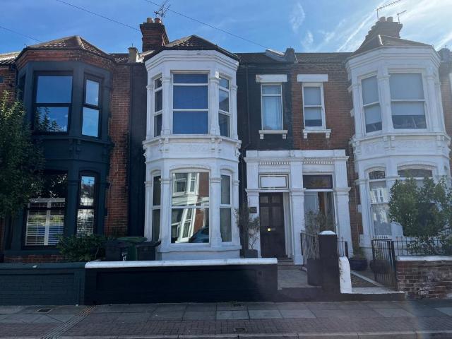 Flat for rent in Fratton, City Of Portsmouth