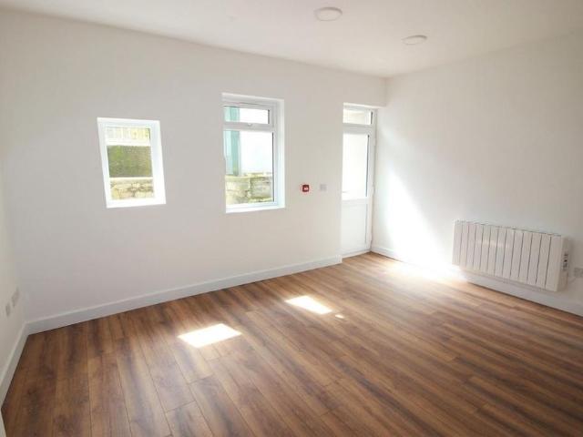 Apartment for rent in Upton, Babbacombe