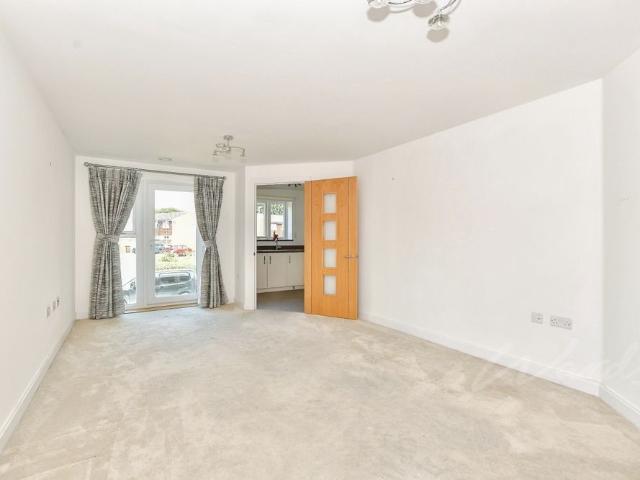 Apartment for rent in Tenterden, Ashford