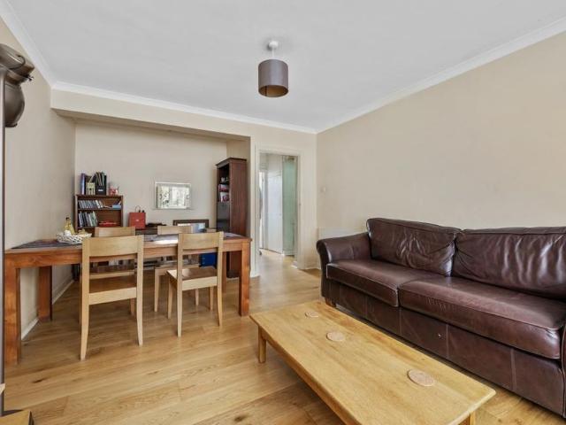 Apartment for rent in Royal Borough of Kingston upon Thames, Greater London