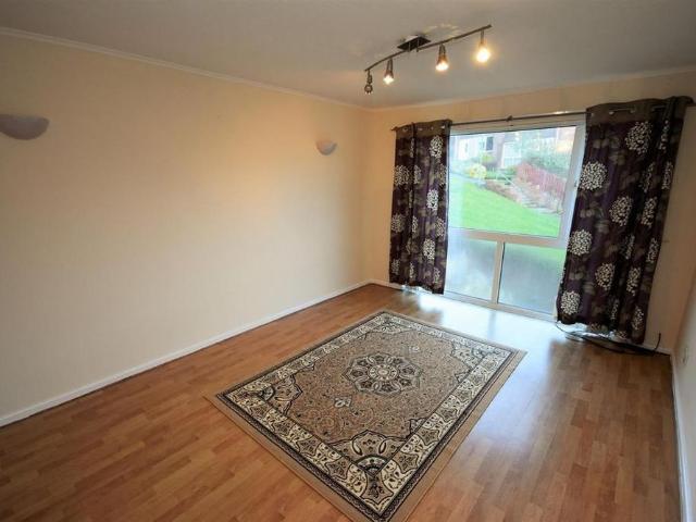 Apartment for rent in Highweek, Bridford