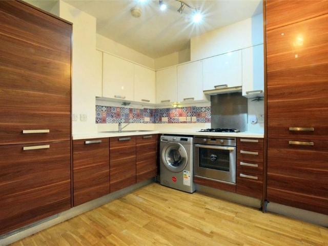 Apartment for rent in East Greenwich, Greater London