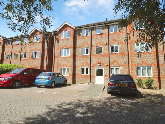 Apartment for rent in Lee Chapel, Essex