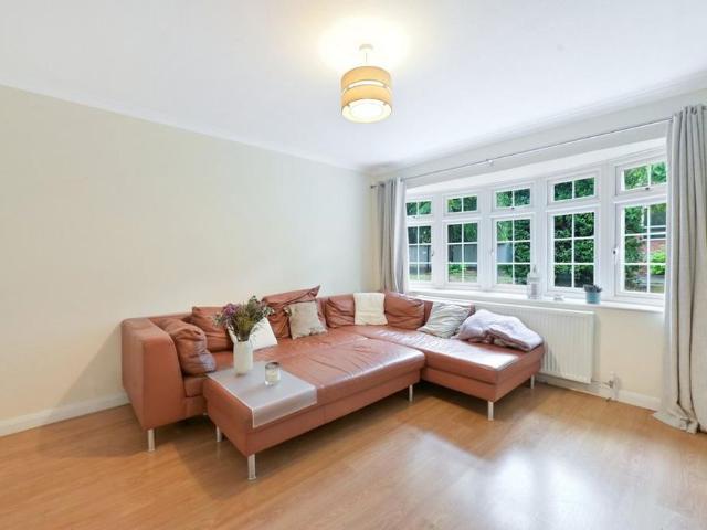Apartment for rent in Furze Platt, Maidenhead