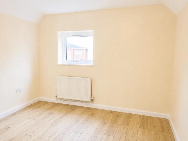 Apartment for rent in Staniland, Boston